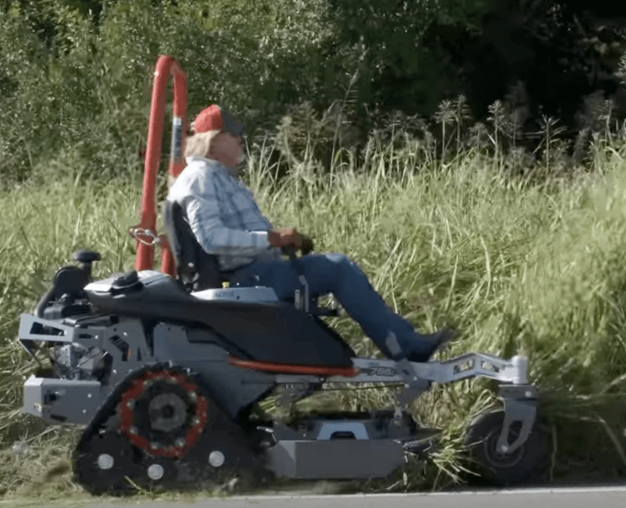 889F1B2A-51F3-4C10-BBD0-2DB88297D771