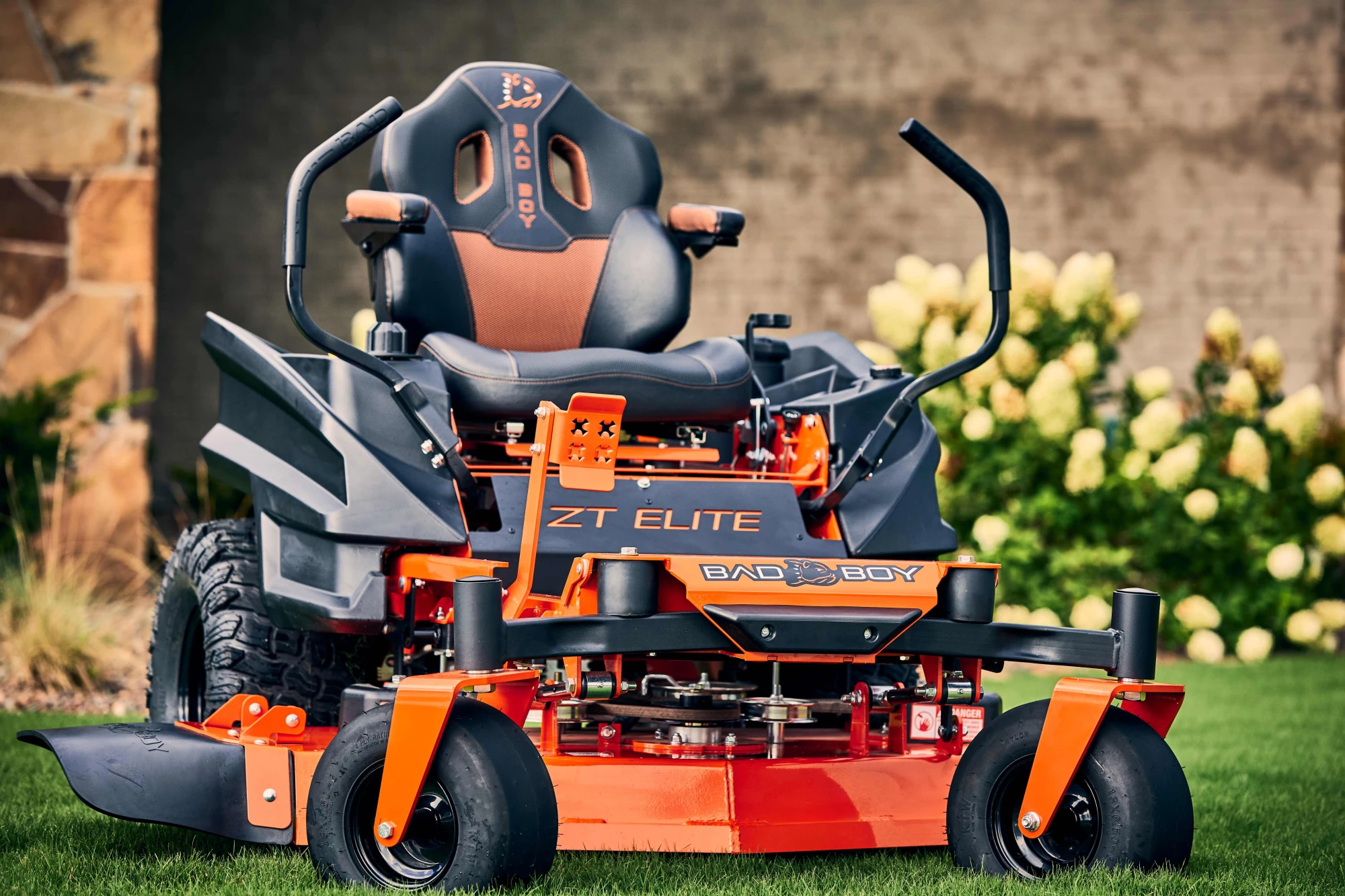 ZT ELITE LAWN PICTURE 1